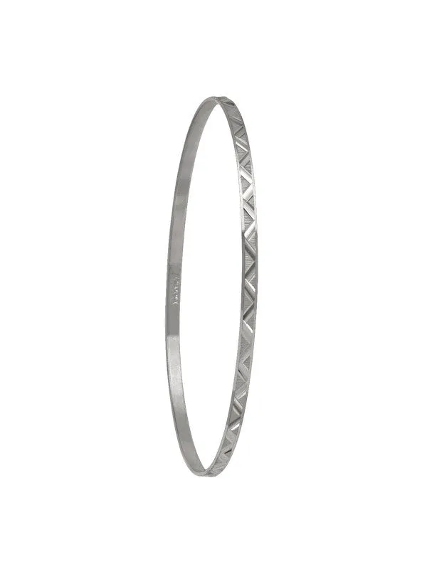 10K White Gold 2MM Diamond Cut Flat Bangle