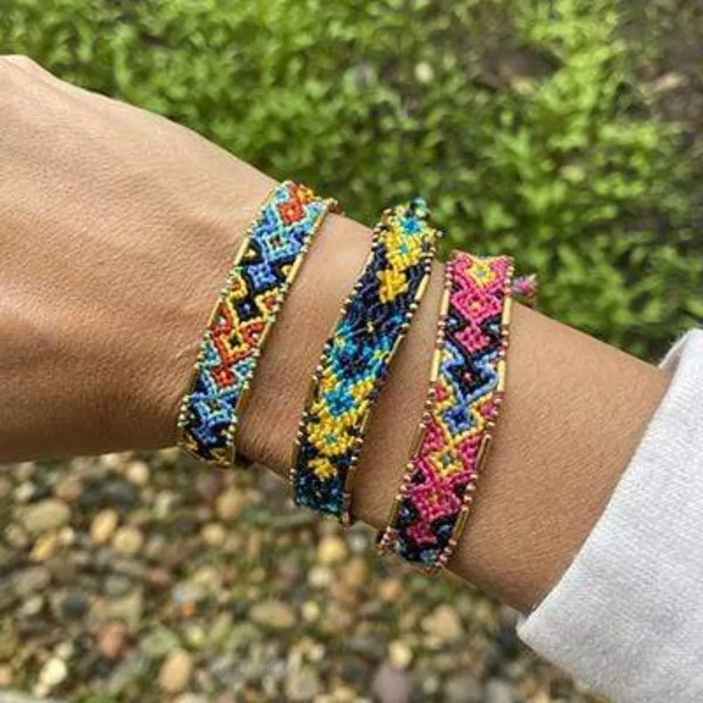 Bali Friendship Bracelet - Coastal Shark