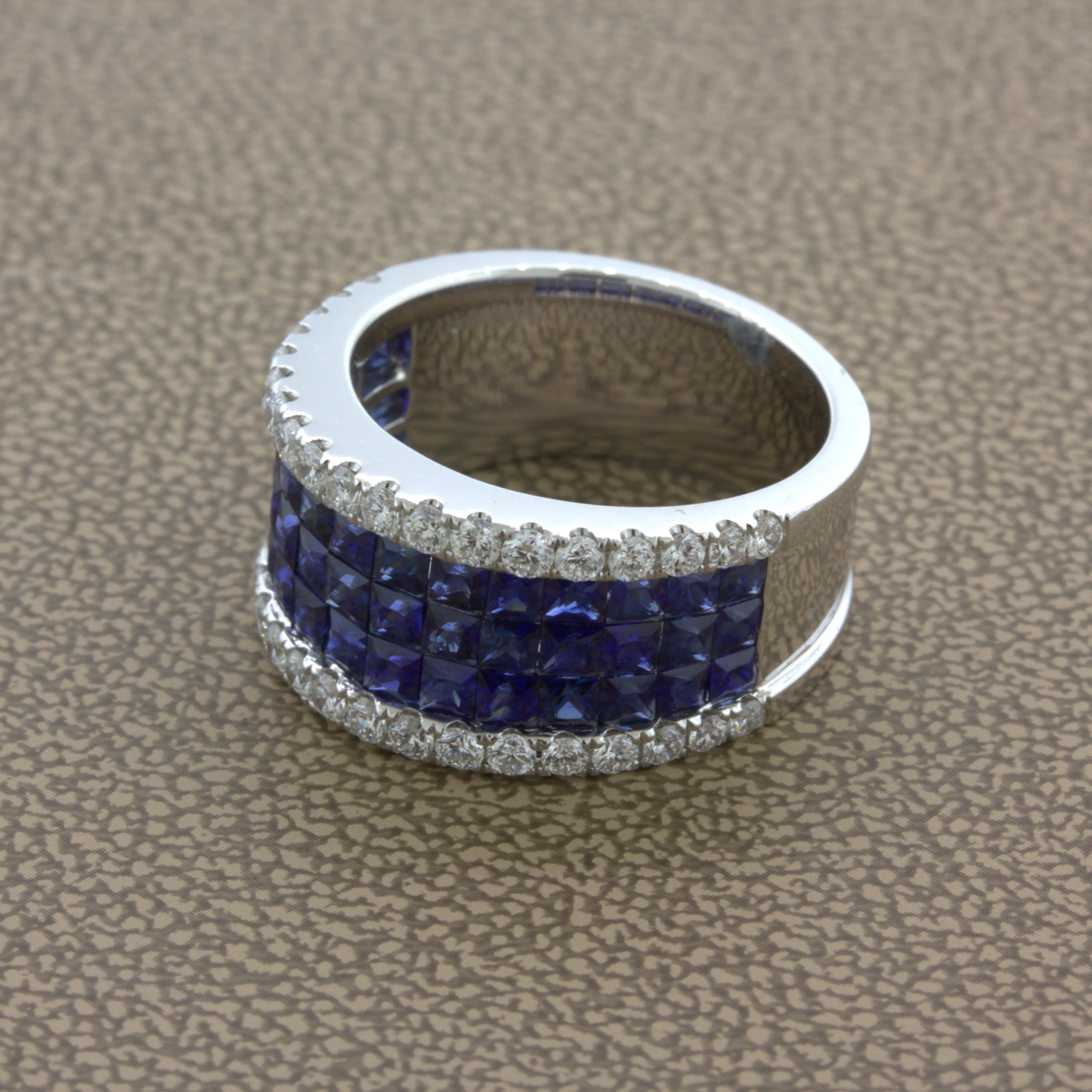 Blue-Sapphire Diamond 18k White Gold Band Ring