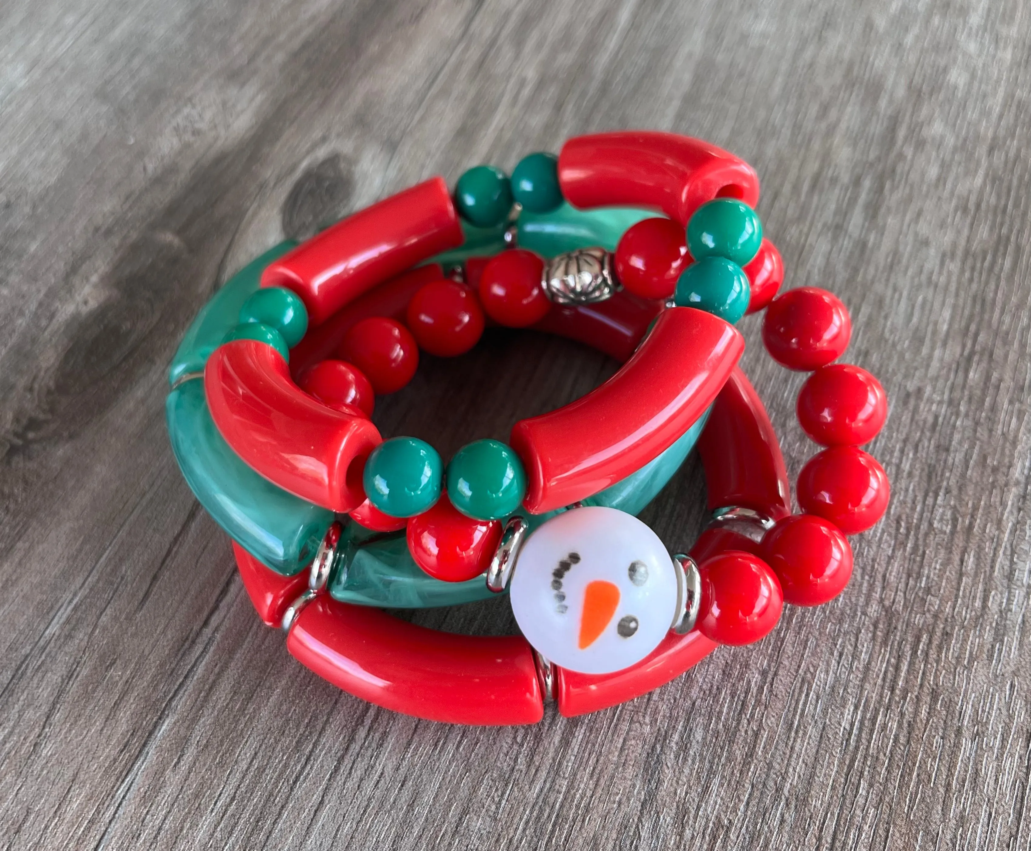 Christmas Snowflake Snowman Rhinestone Bead Lucite Stretch Womens Holiday Bracelet