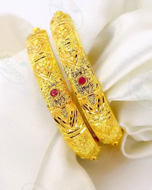 CLASSIC GOLD PLATED BANGLES