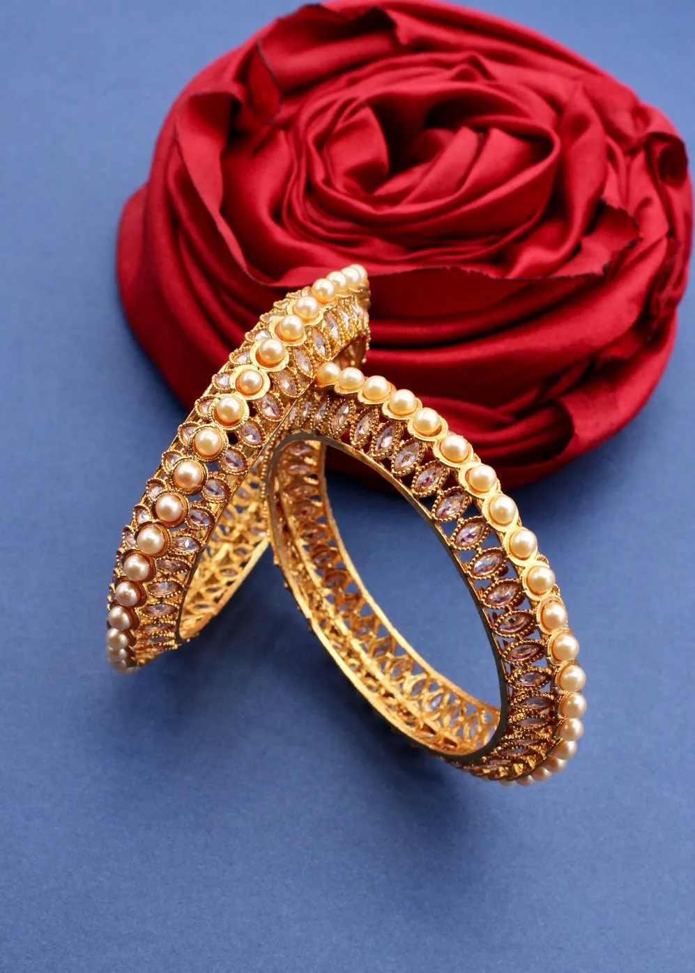 CLASSIC TRADITIONAL BANGLES