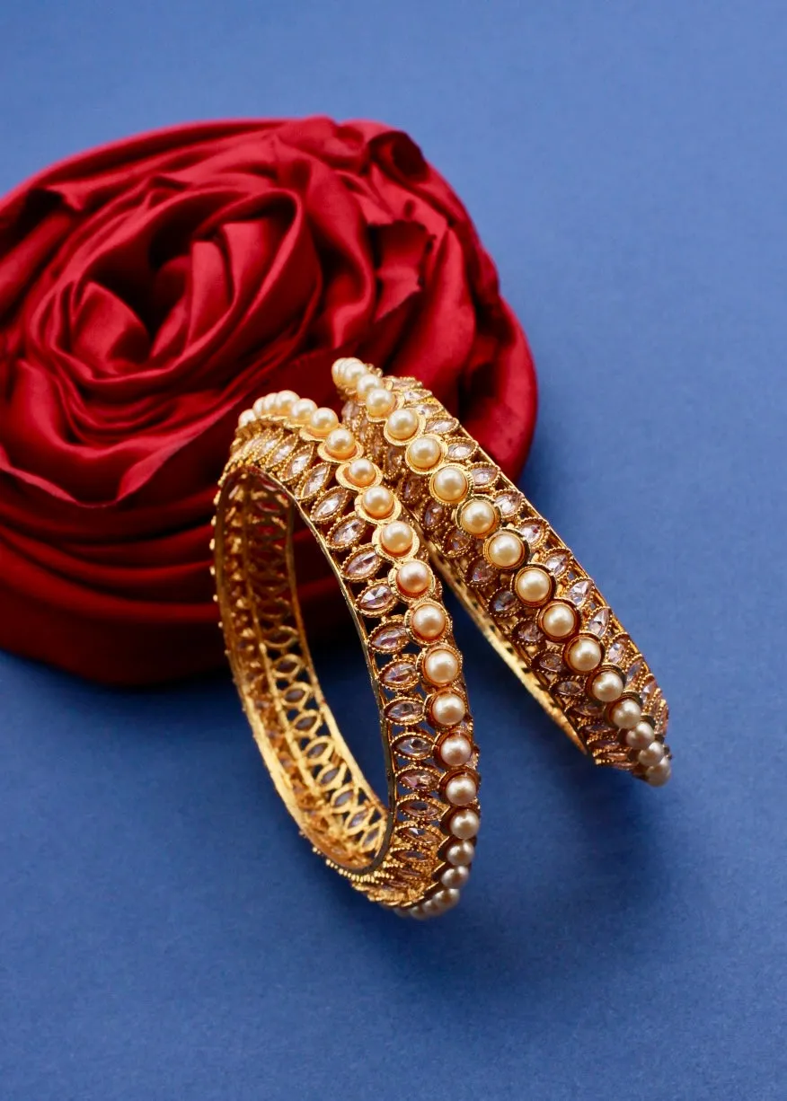 CLASSIC TRADITIONAL BANGLES