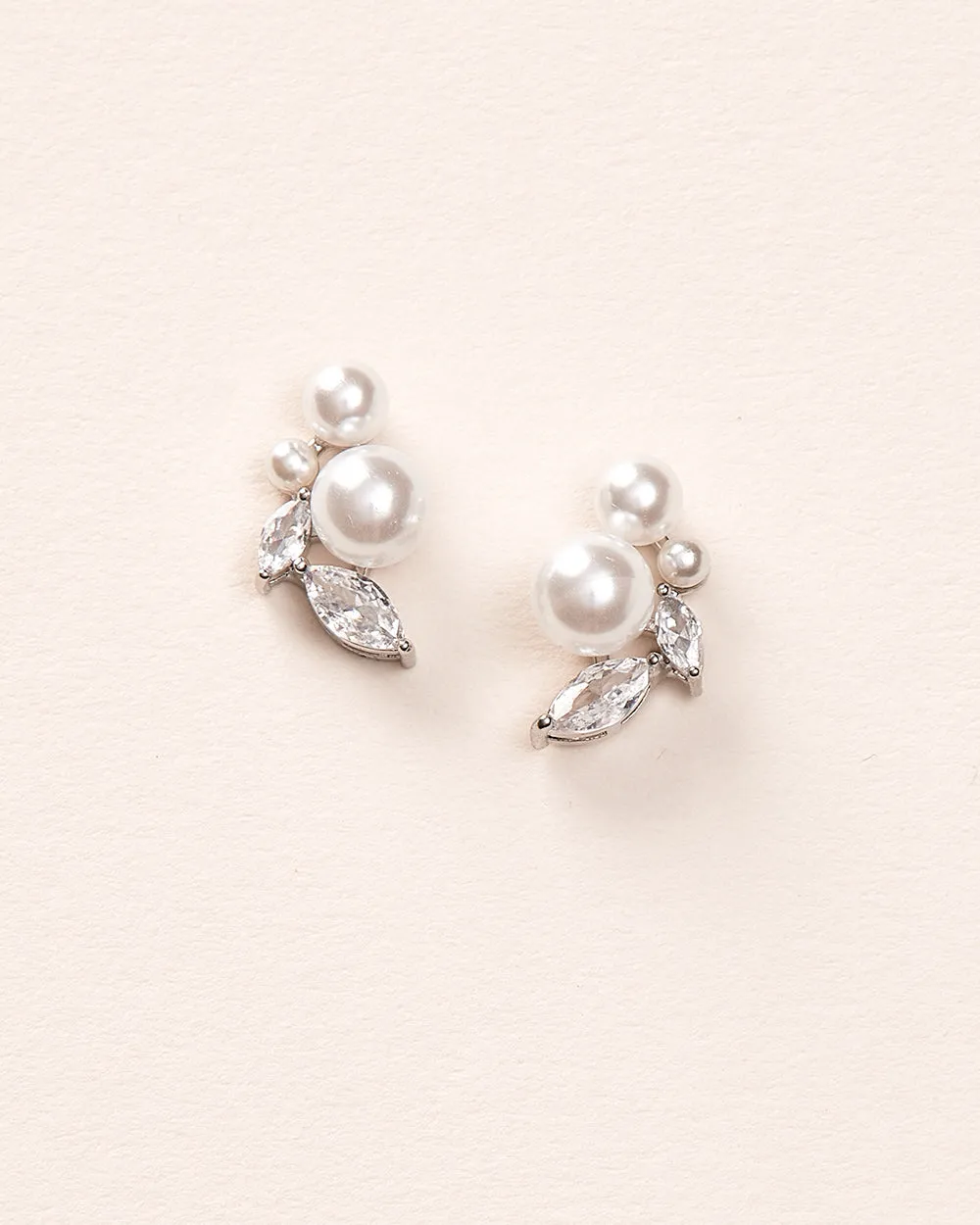 Liza Pearl Stud Earrings