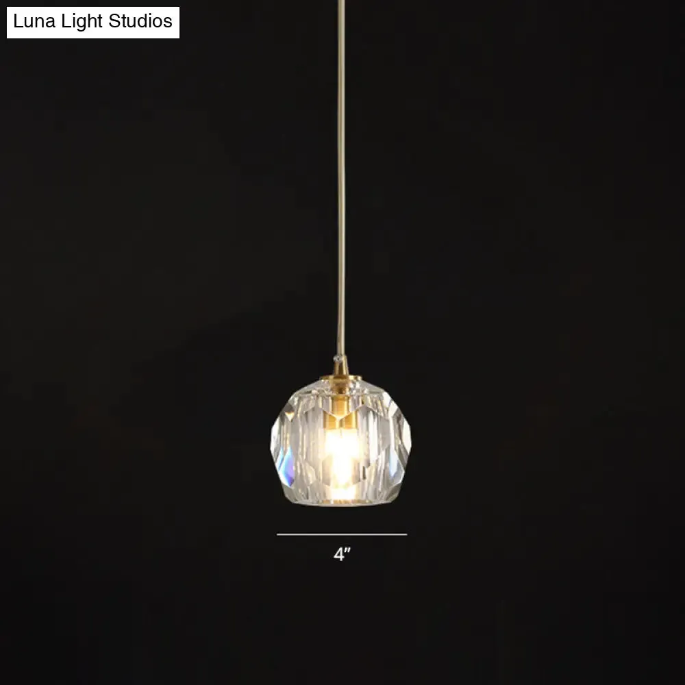 Minimalist Gold Crystal Ball Pendant Light for Restaurants - Elegant Suspension Lamp