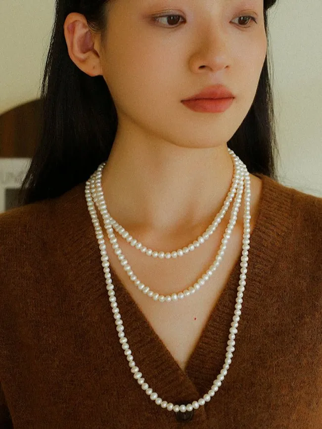 Oval Freshwater Pearl Longs Necklace