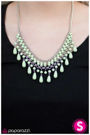 Paparazzi Necklace ~ Daredevil - Green